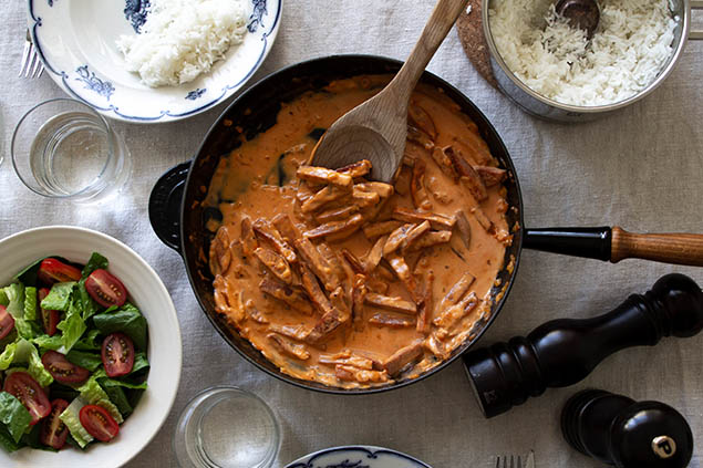 Korv stroganoff i panna