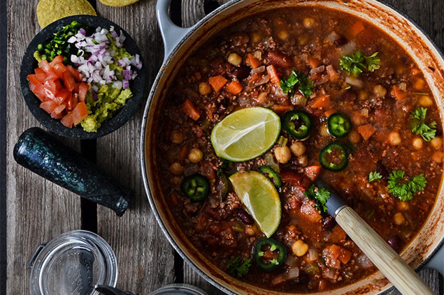 Chili med bönor och kikärtor