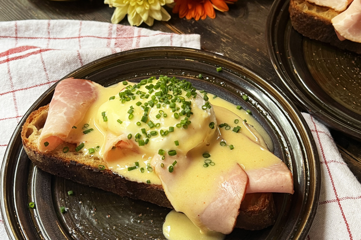 Eggs Benedict
