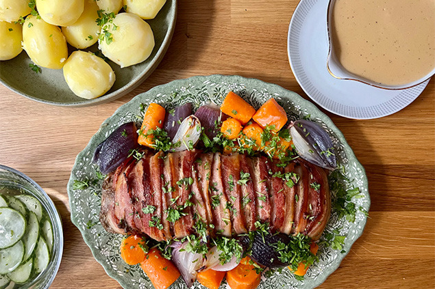 Baconlindad köttfärslimpa