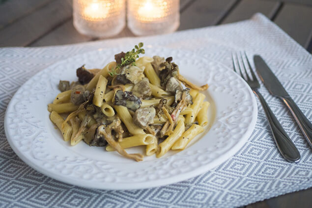 Krämig lammgryta med pasta