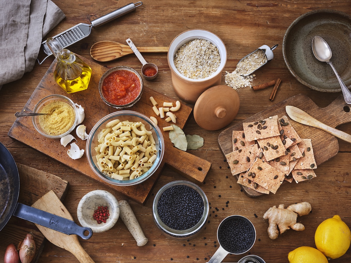 Skafferiprodukter p&aring; sk&auml;rbr&auml;da